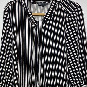 Adrianna Papell Women's Black White Striped Tie Neck Tunic Blouse Size Large
